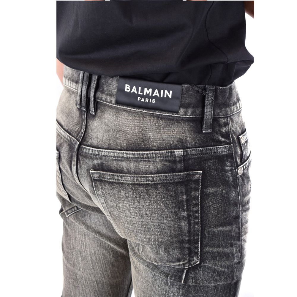 Distressed Jeans