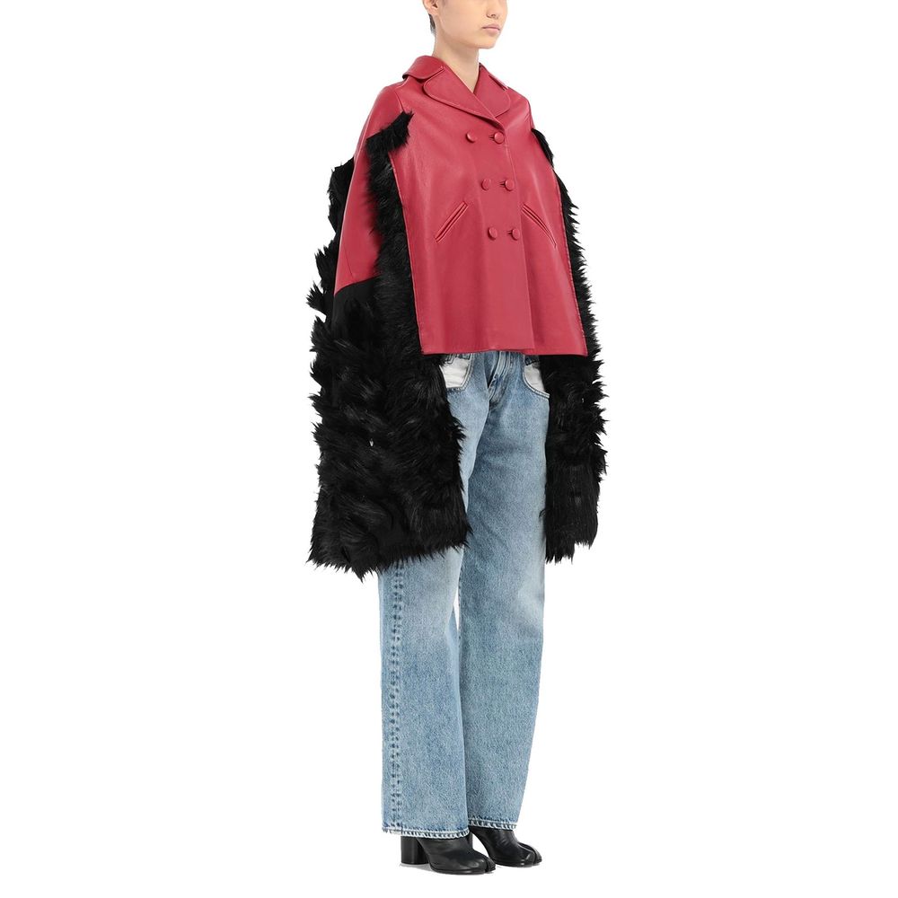 جاكيت جلدي مزين بالفرو الصناعي من Maison Margiela