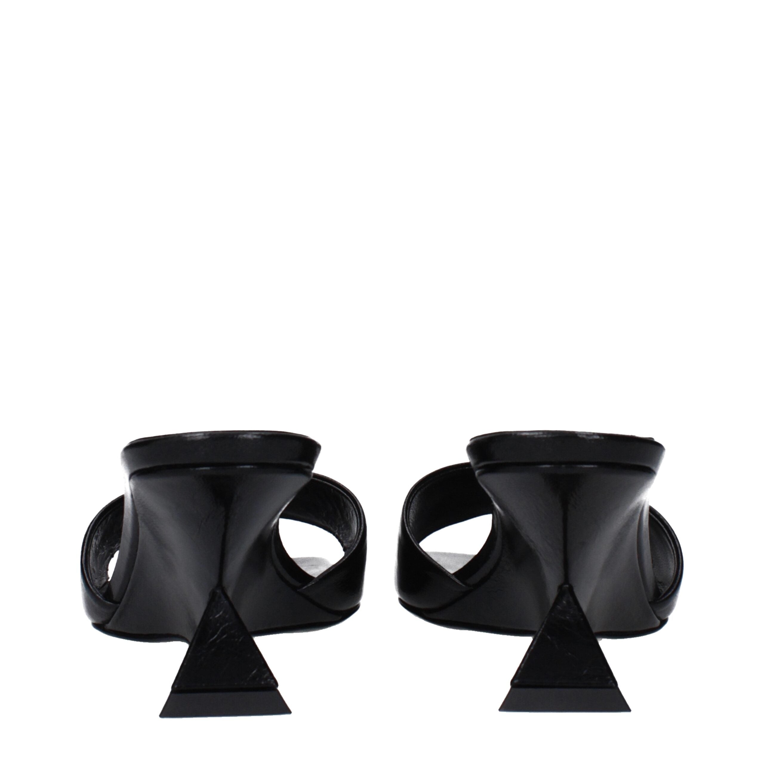 صندل أتيكو الجلدي الأسود