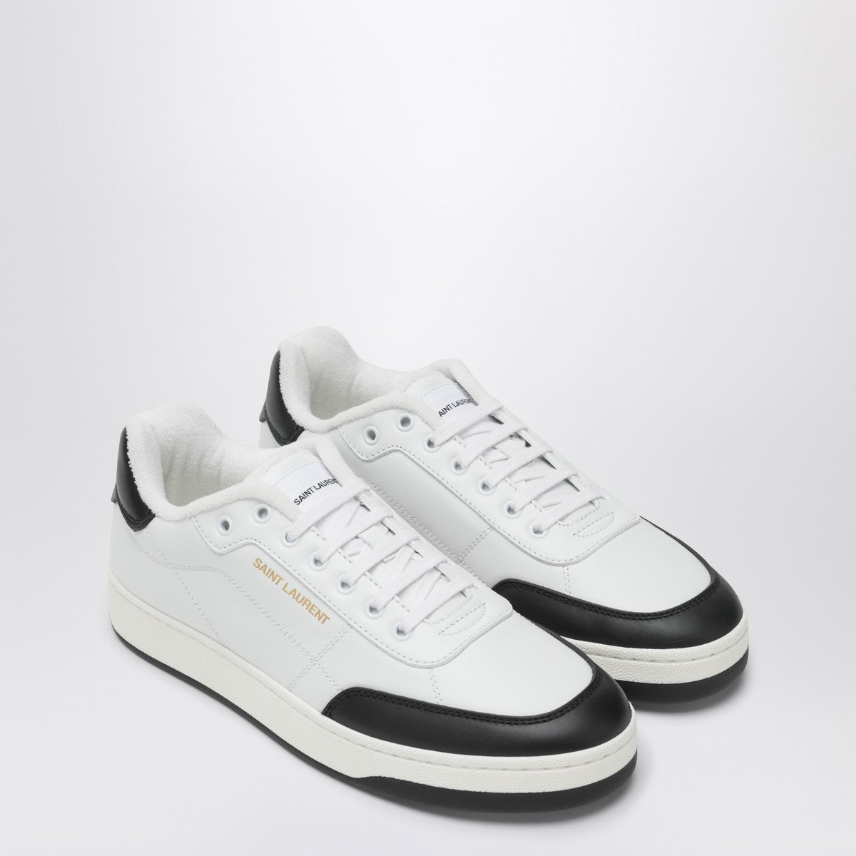 Saint Laurent Saint Laurent Low SL/61 black/white sneakers