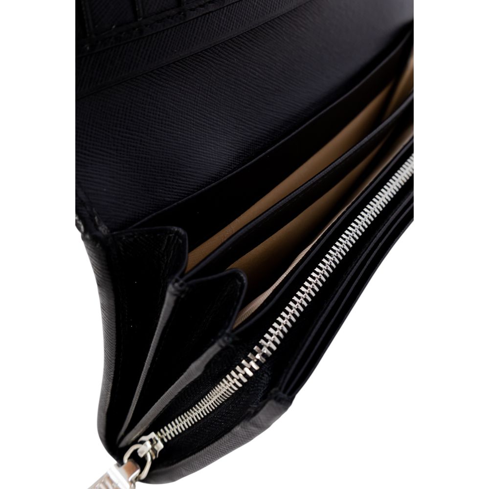 محفظة ألفيرو مارتيني بريما كلاس من الجلد الأسود