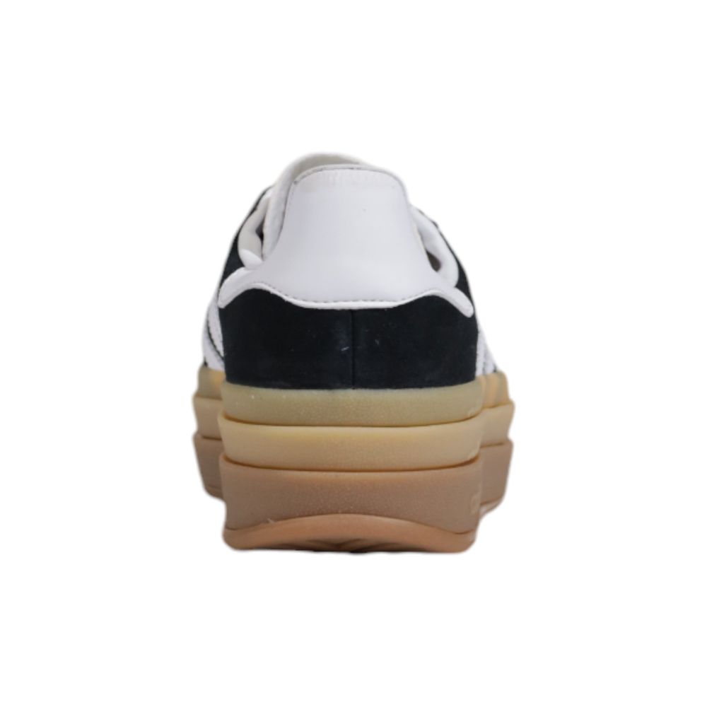 أحذية أديداس أوريجينالز الرياضية منخفضة الرقبة من الجلد الأسود الشامواه