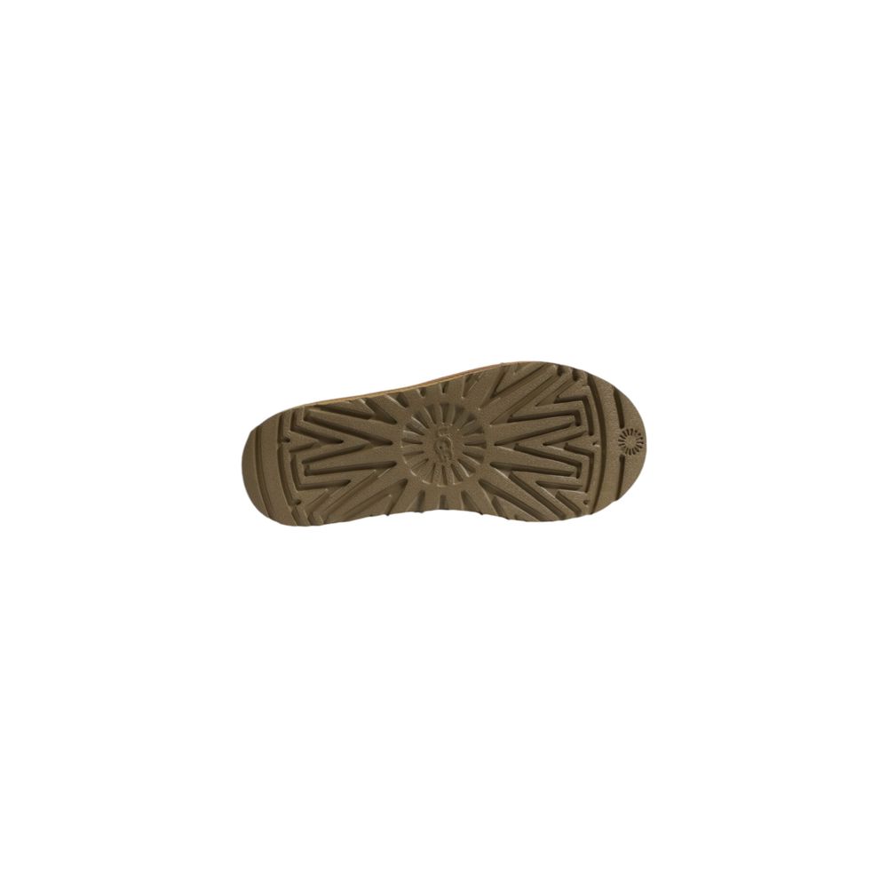 شبشب UGG من الجلد المدبوغ باللون البني