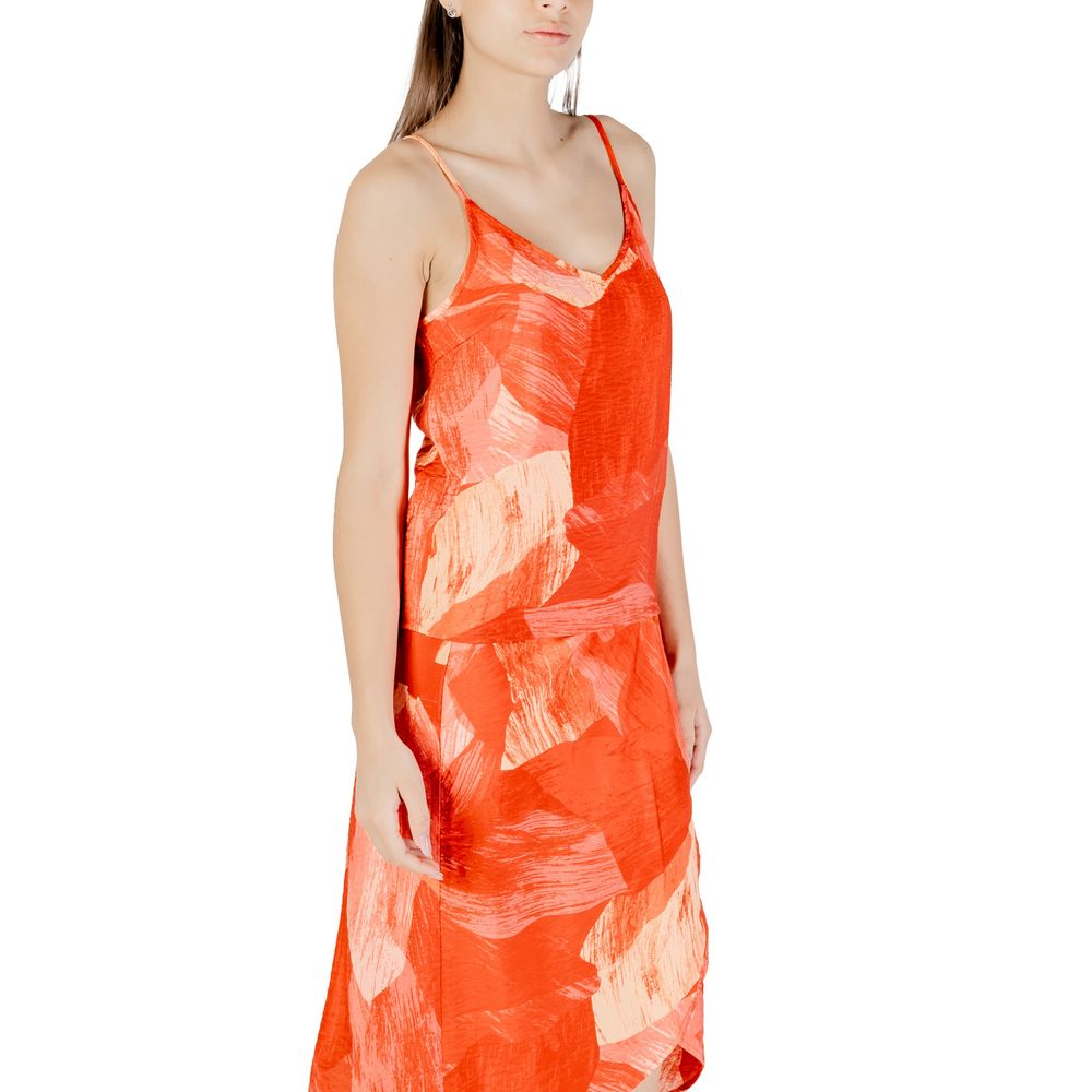 بلوزة من البولي أميد باللون الأحمر من فيلا كلوز