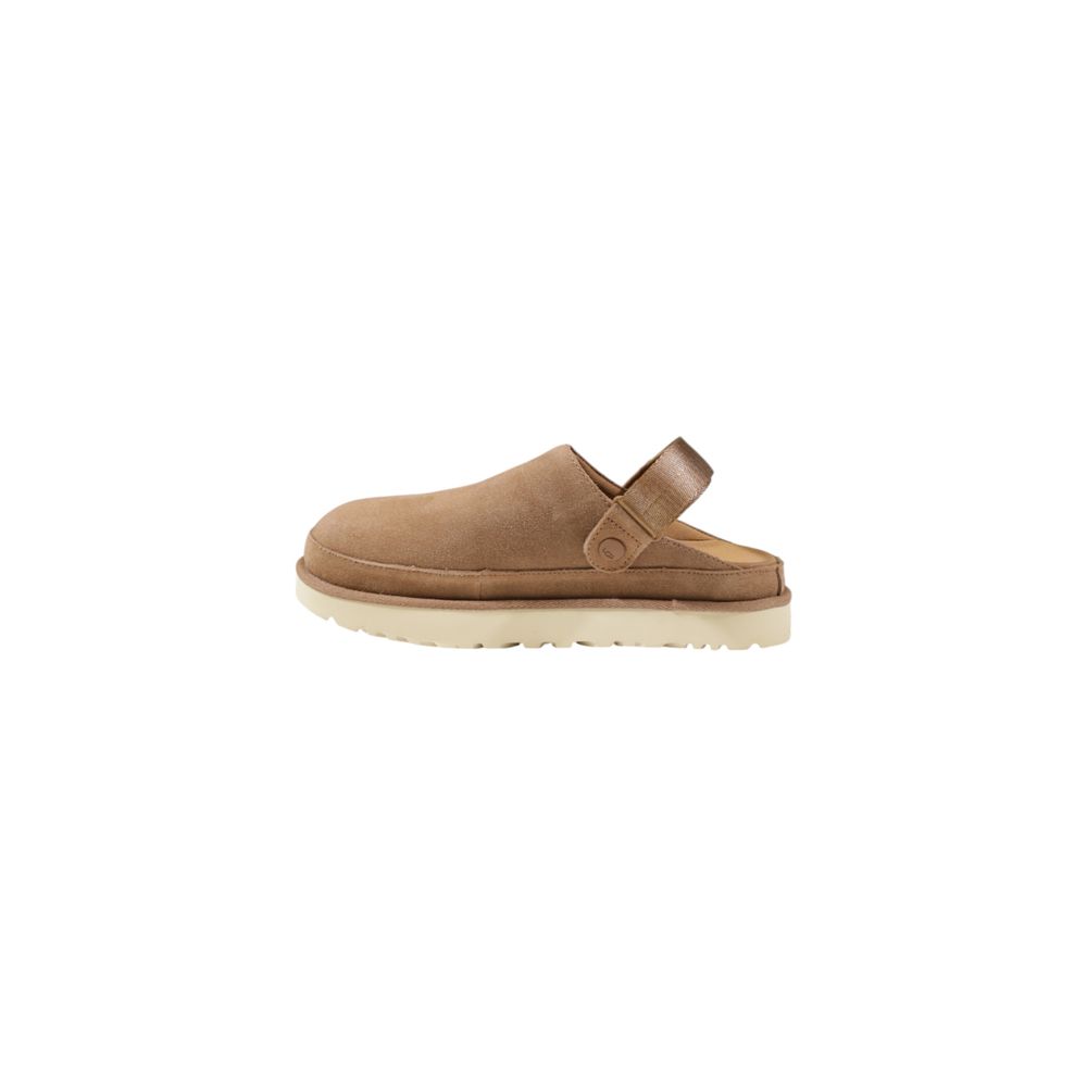 أحذية UGG ذات الكعب العالي المصنوعة من البوليستر المعاد تدويره باللون البيج