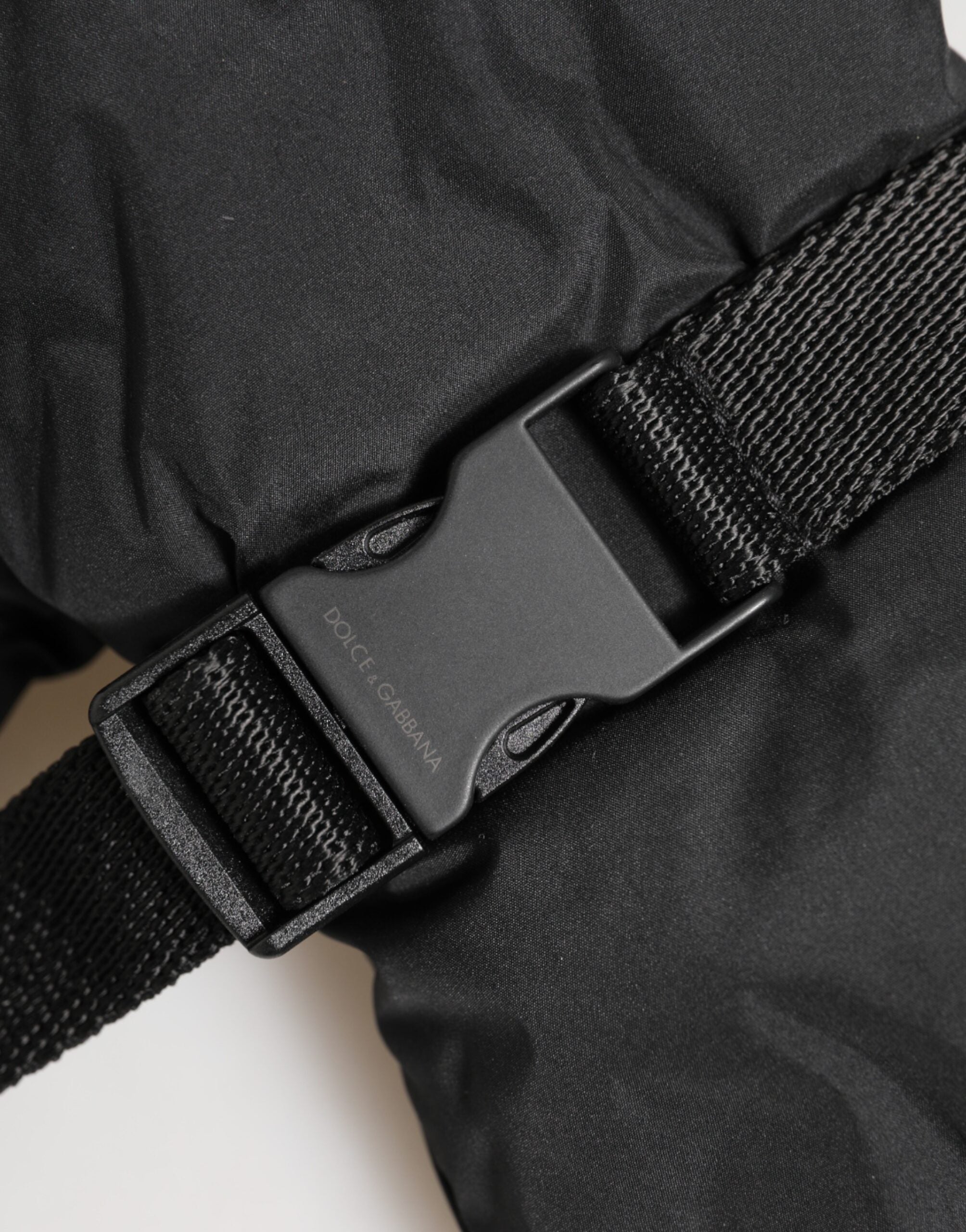 قفازات دولتشي آند غابانا السوداء المقاومة للرياح والتزلج الشتوية الدافئة غير القابلة للانزلاق