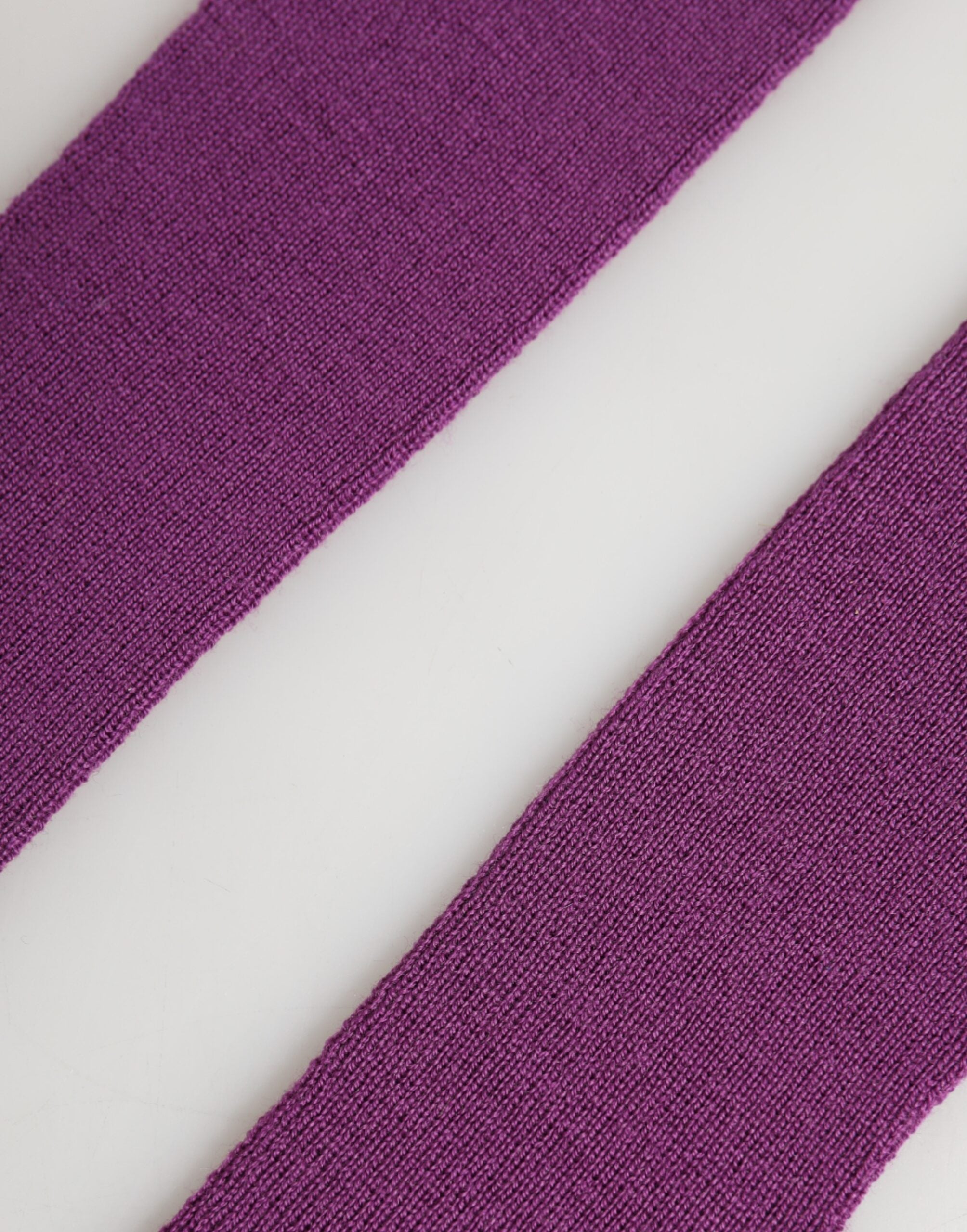 قفازات دولتشي آند غابانا صوفية أرجوانية بدون أصابع بطول الكوع للنساء مقاس واحد