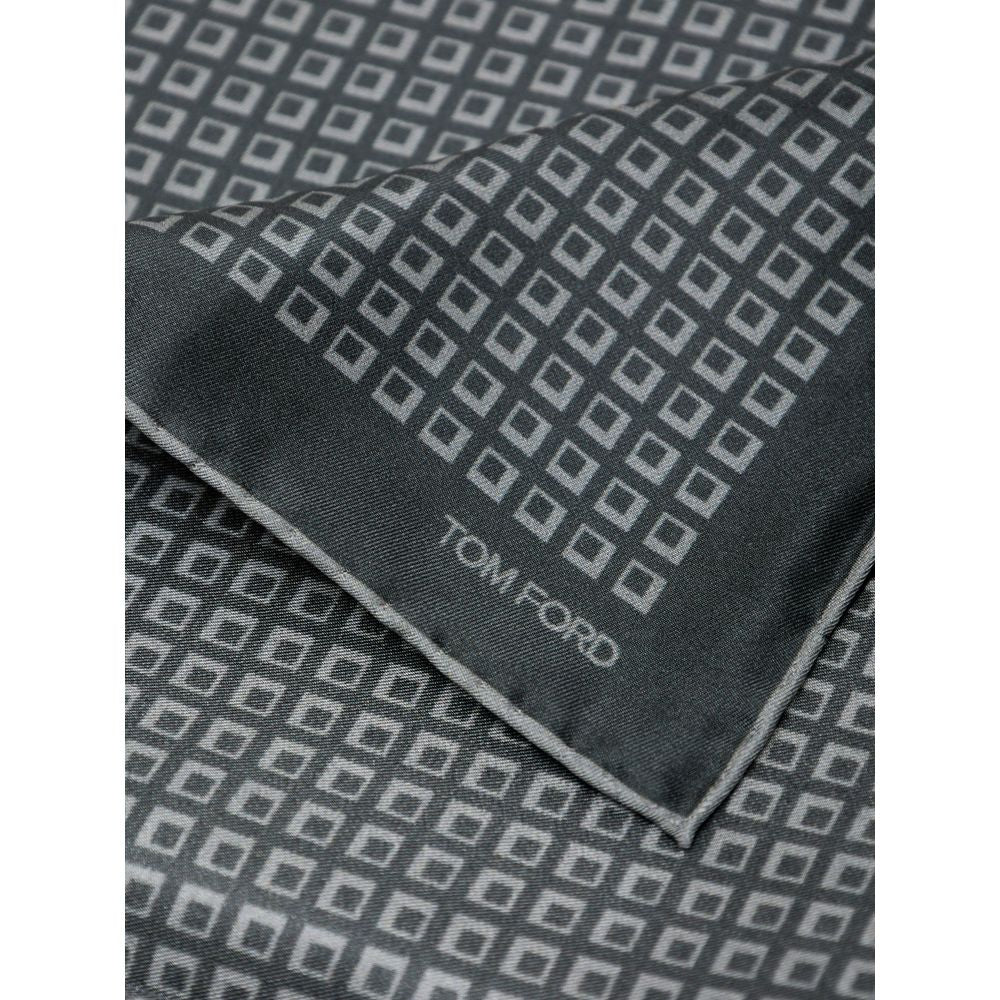 منديل جيب حريري أخضر من توم فورد