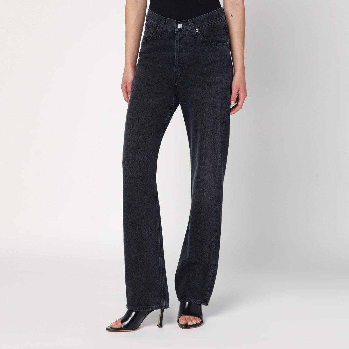 Agolde AGOLDE Black V-Waist Kelly jeans in recycled denim