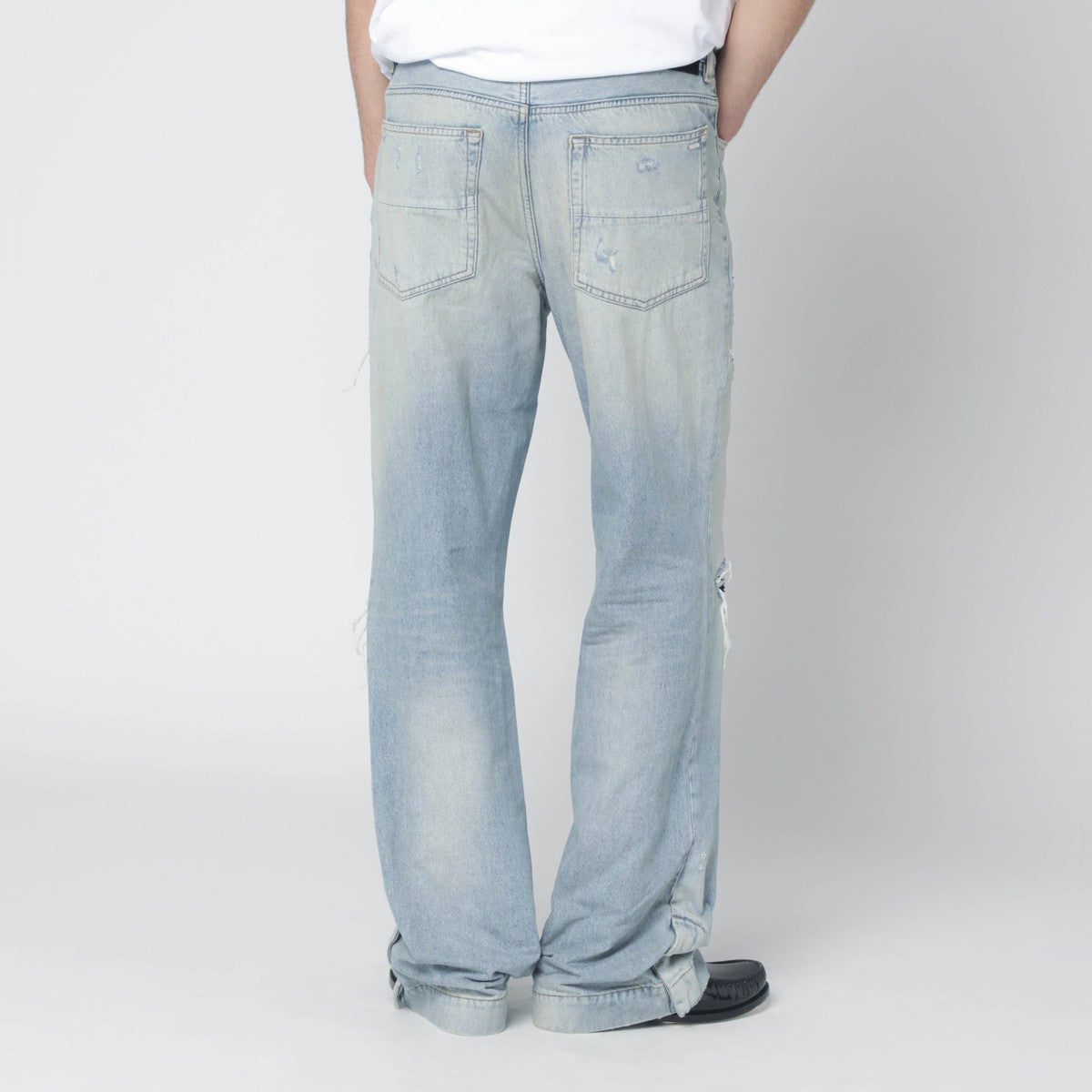 Amiri AMIRI Ripped jeans in Mist Indigo