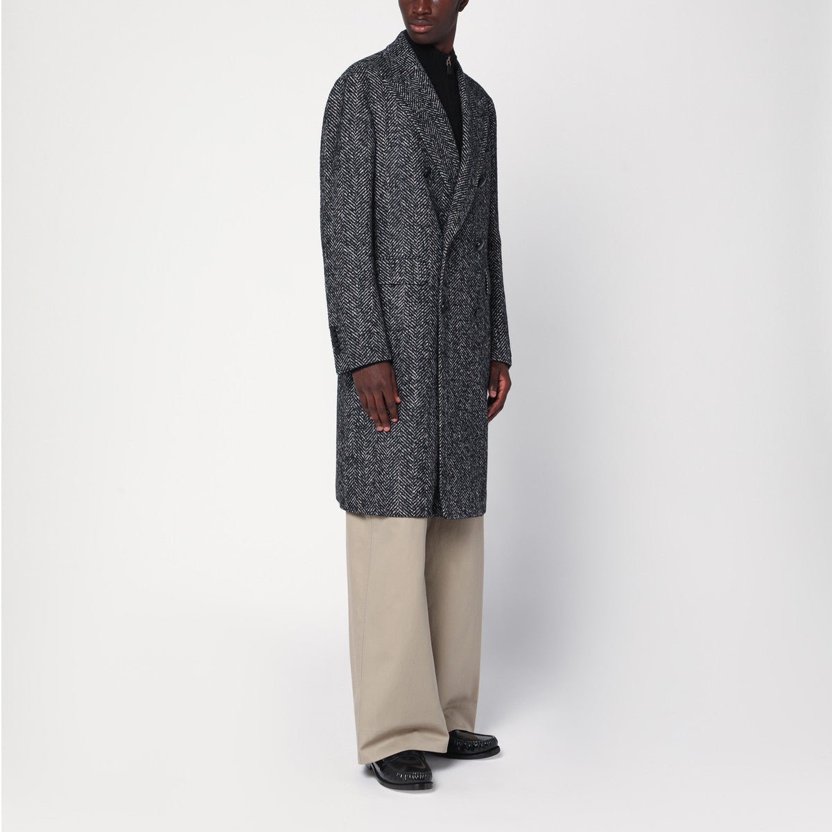Tagliatore Tagliatore Black/beige houndstooth double-breasted coat