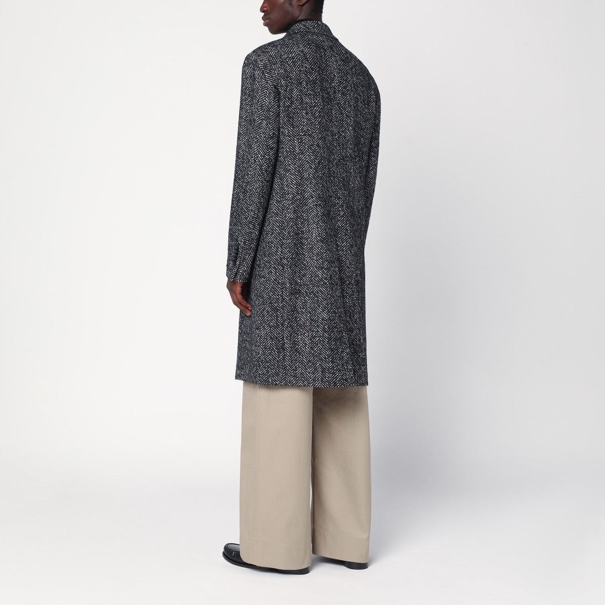 Tagliatore Tagliatore Black/beige houndstooth double-breasted coat