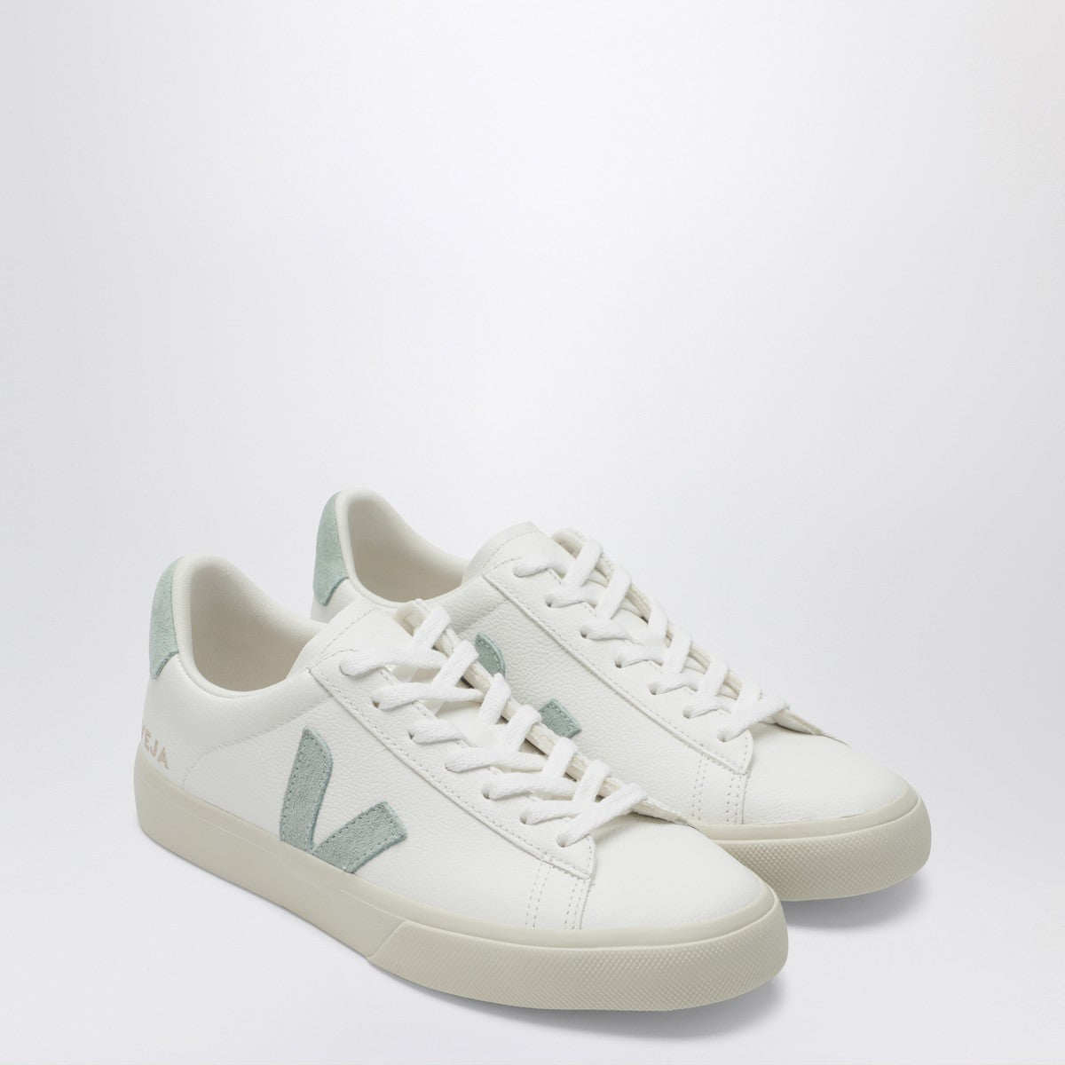 Veja VEJA Campo sneakers in white and matcha leather