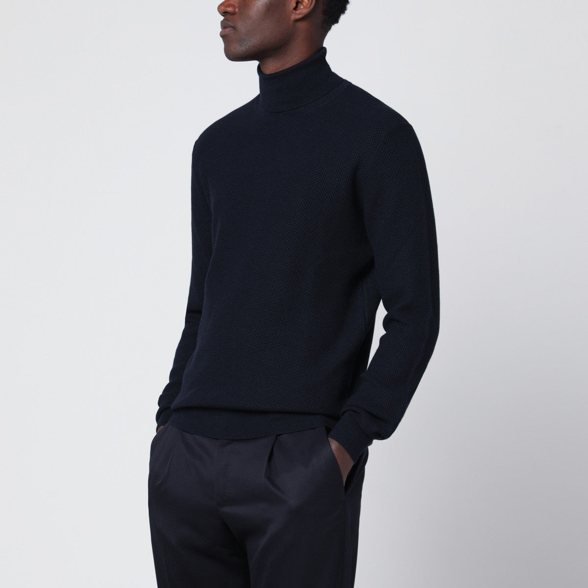 Tagliatore Tagliatore Blue wool turtleneck sweater