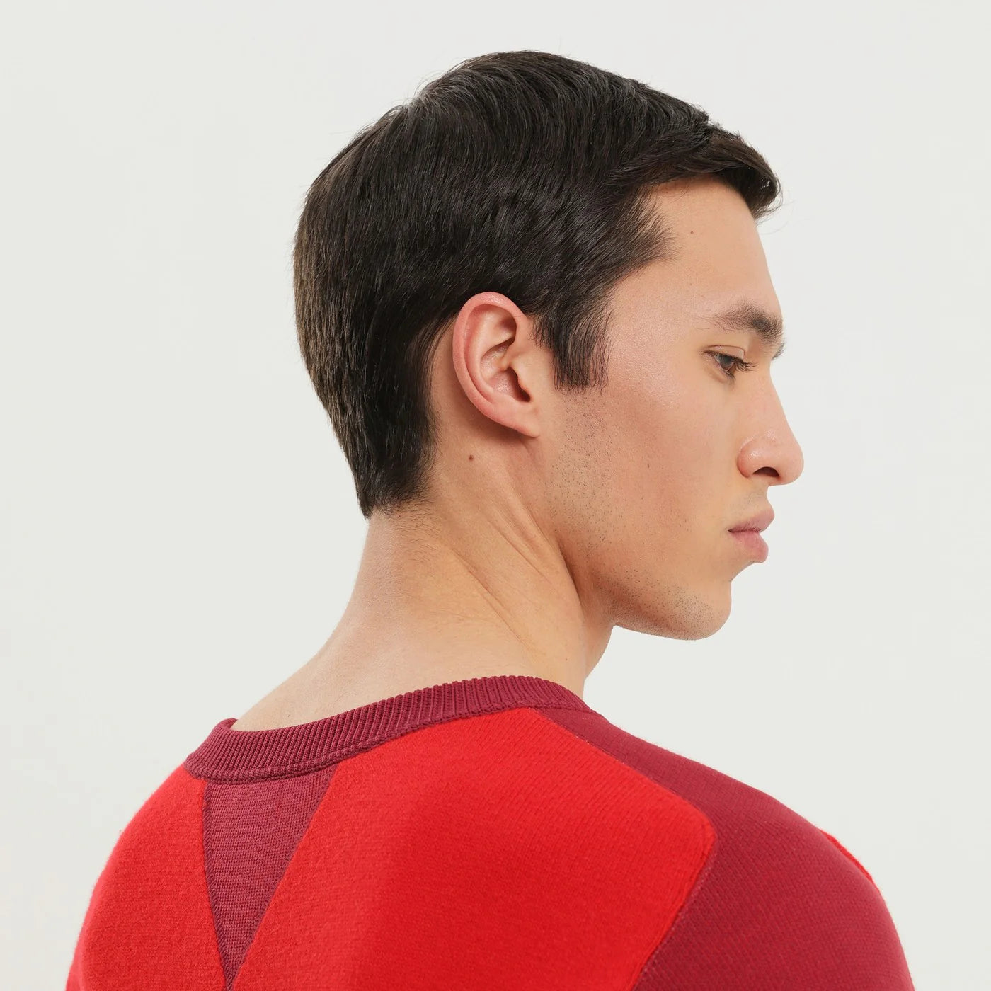 1989 STUDIO Color block crew neck sweater