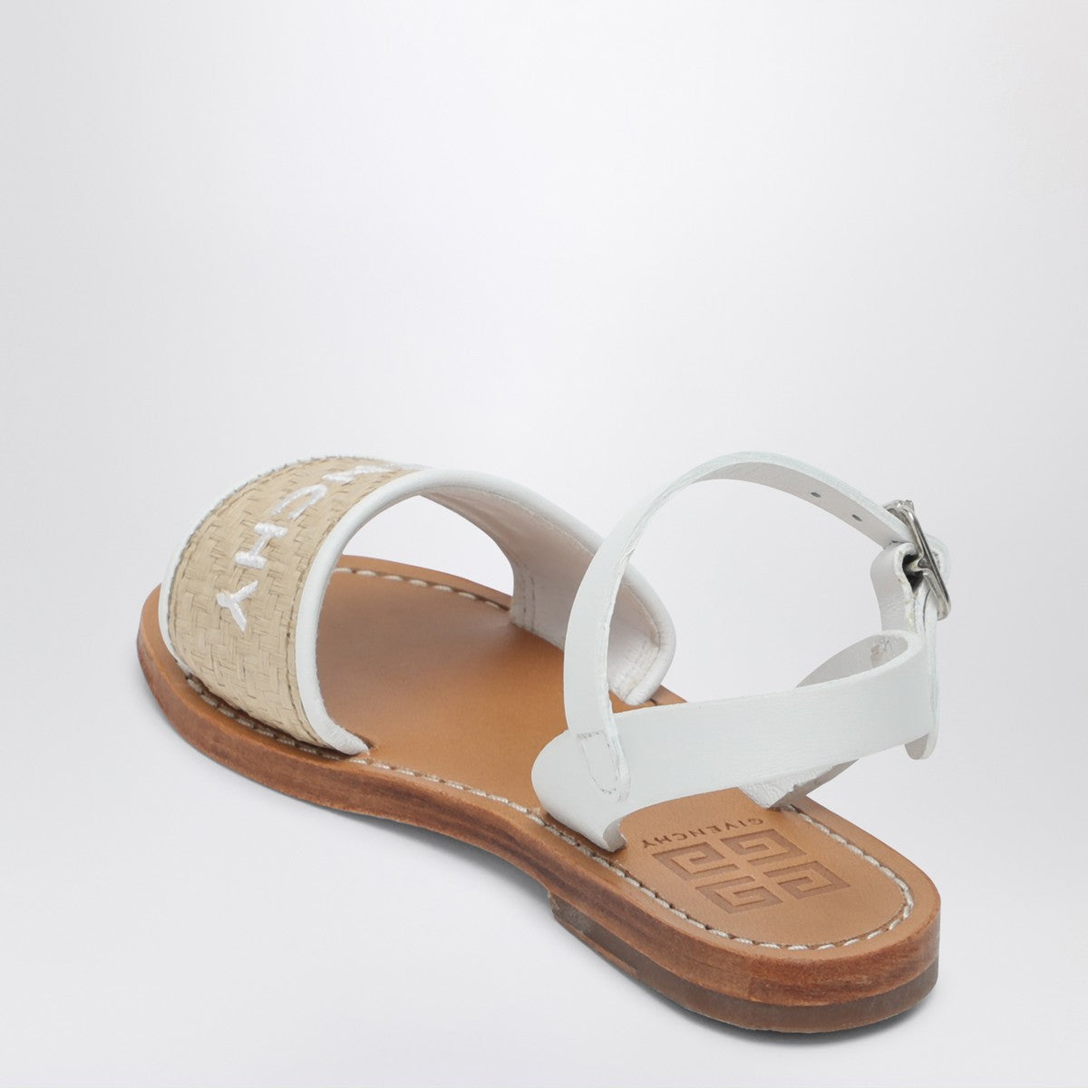 Givenchy Givenchy White/beige sandals with logo