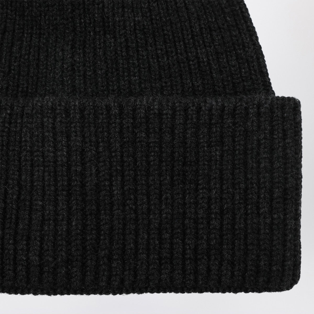 Destin Destin Anthracite wool and cashmere beanie