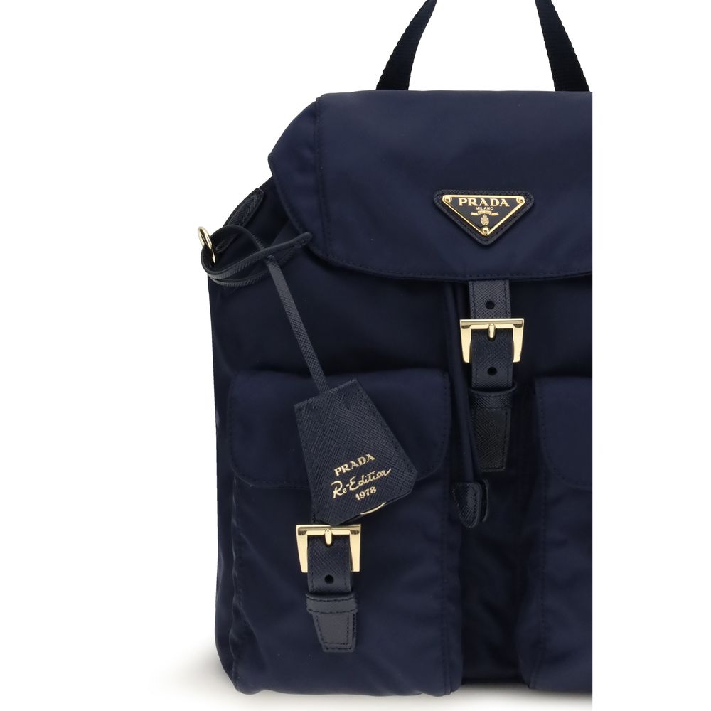 حقيبة ظهر برادا سوداء مصنوعة من البولياميد المعاد تدويره