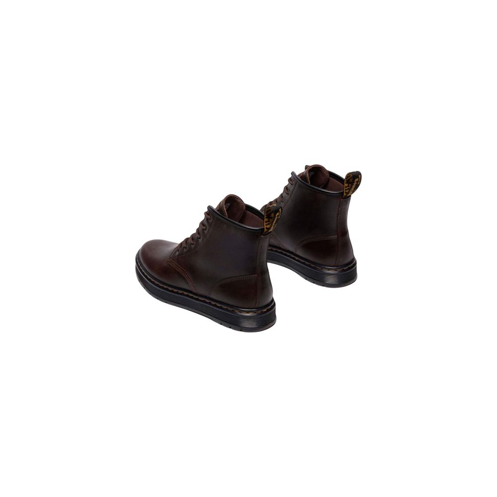 حذاء رياضي من الجلد البني من Dr. Martens