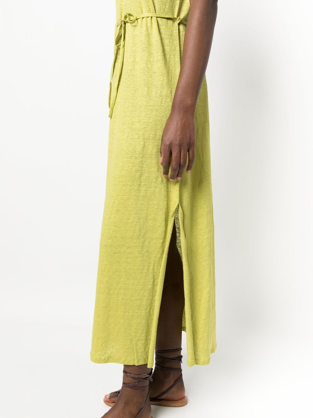 فساتين ماجستيك الخضراء