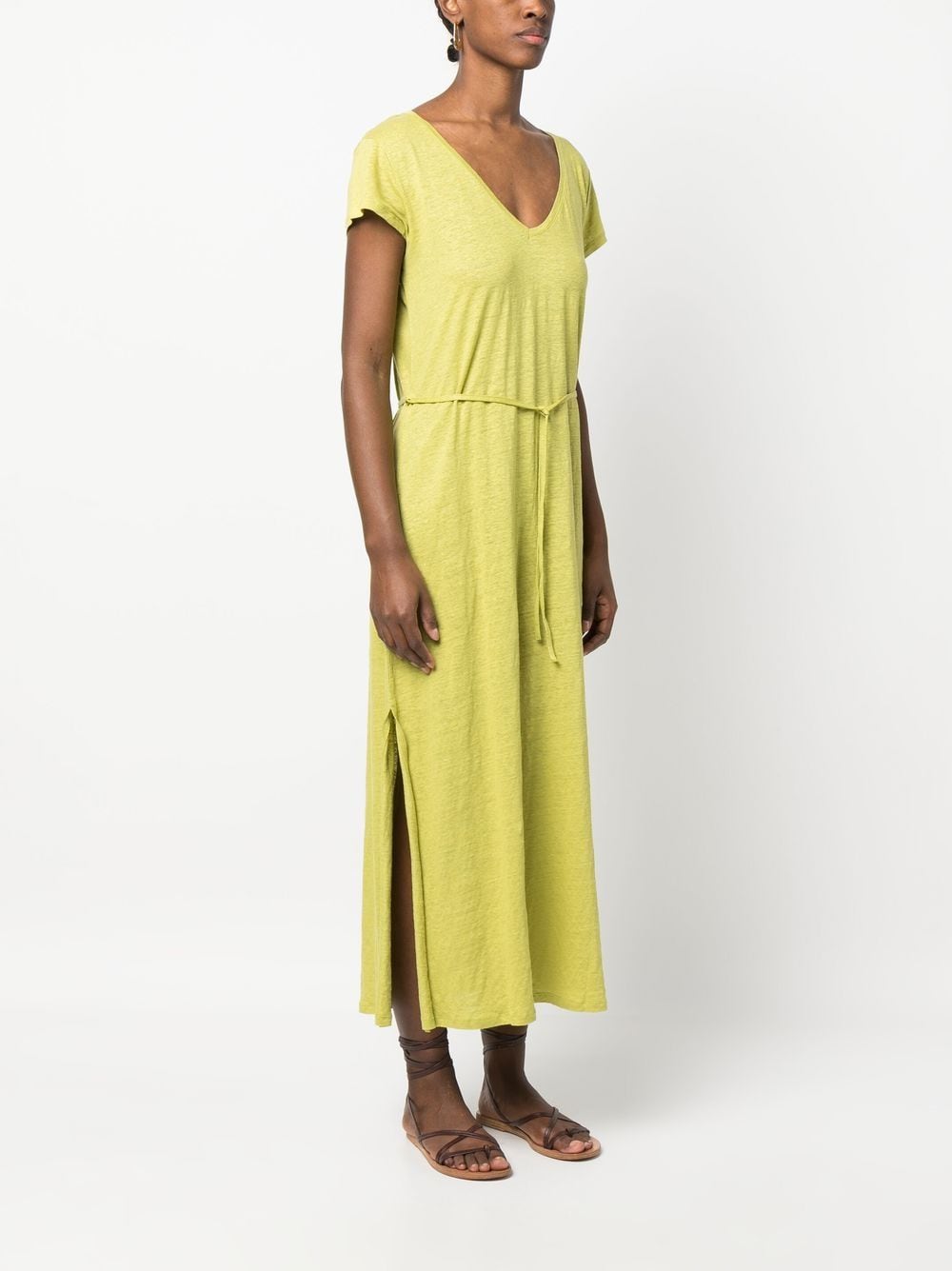 فساتين ماجستيك الخضراء