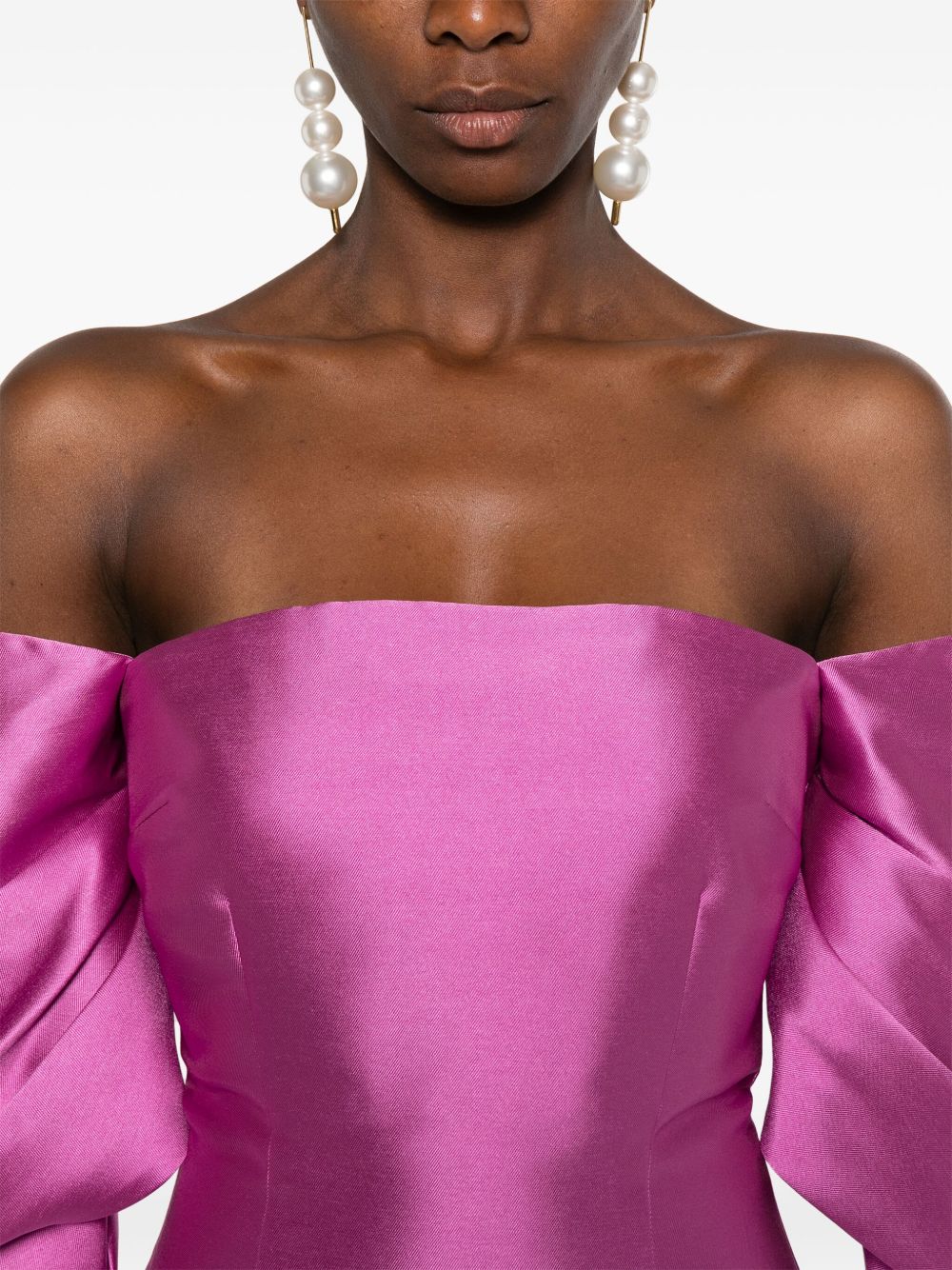 فساتين سولاس لندن باللون الفوشيا