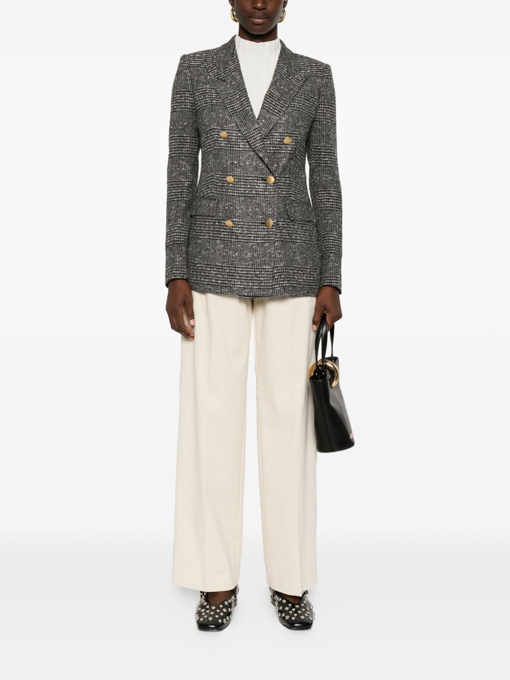 جاكيتات تاجلياتوري تاغلياتوري باللون الأسود