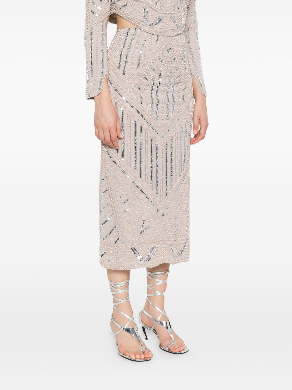 تنانير فورتي فورتي فورتي العاجية