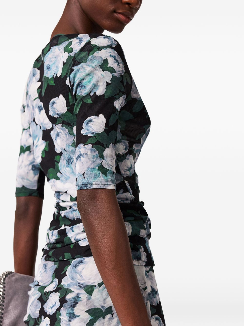 بلوزة ستيلا مكارتني سوداء