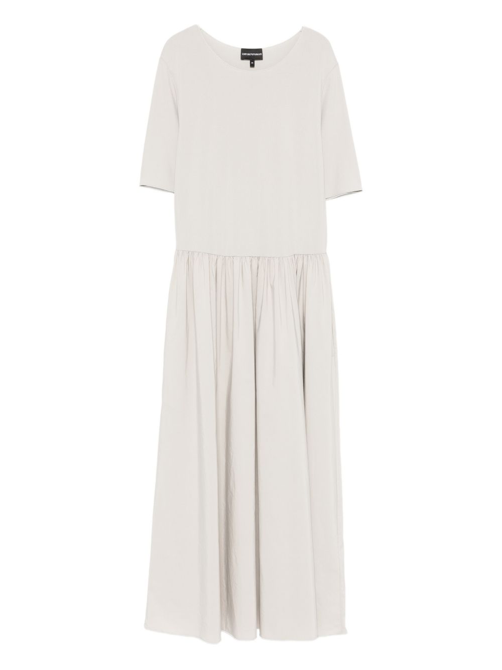 فساتين إمبوريو أرماني باللون الرمادي الفاتح