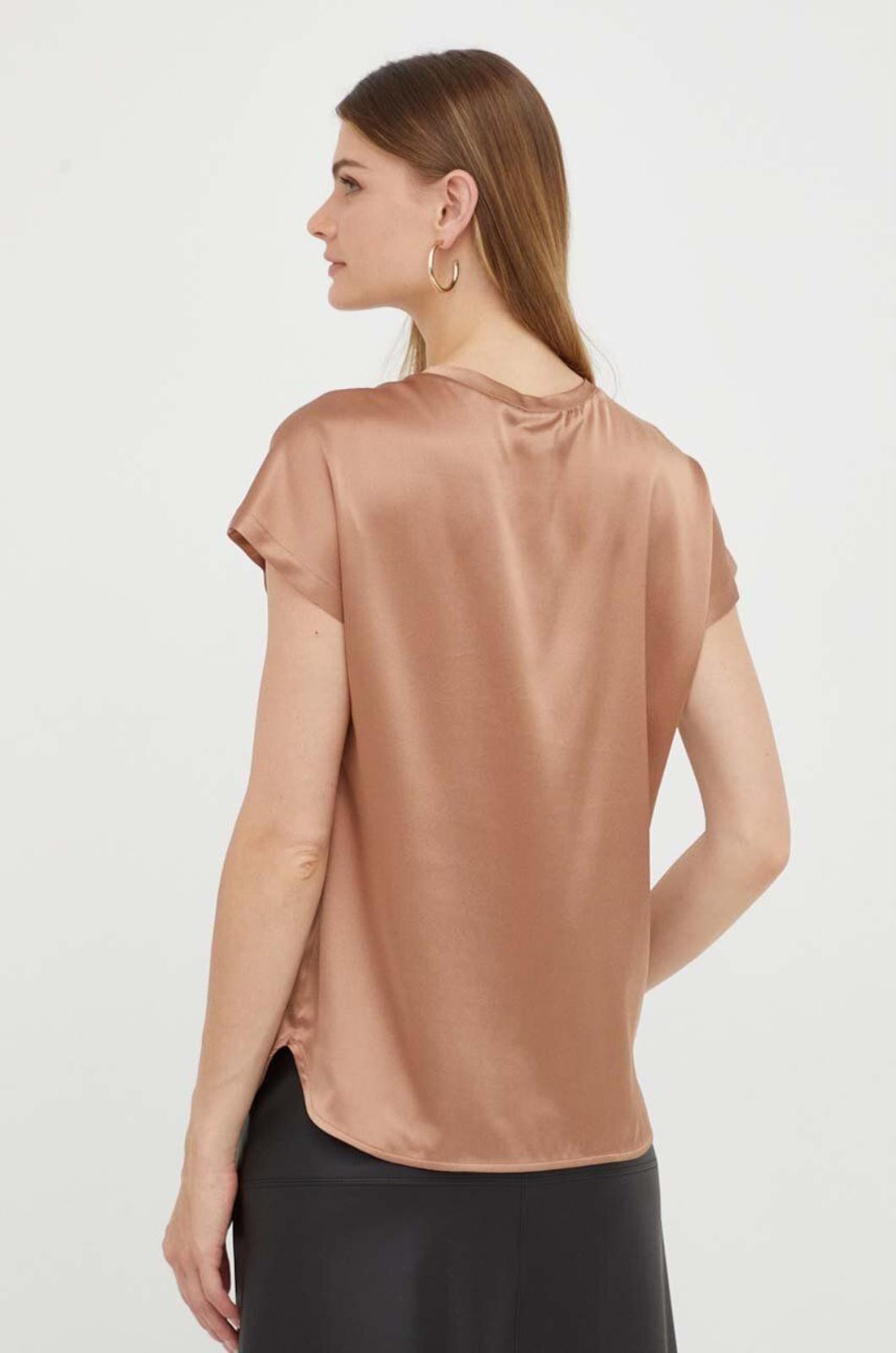 Farida Stretch Blouse