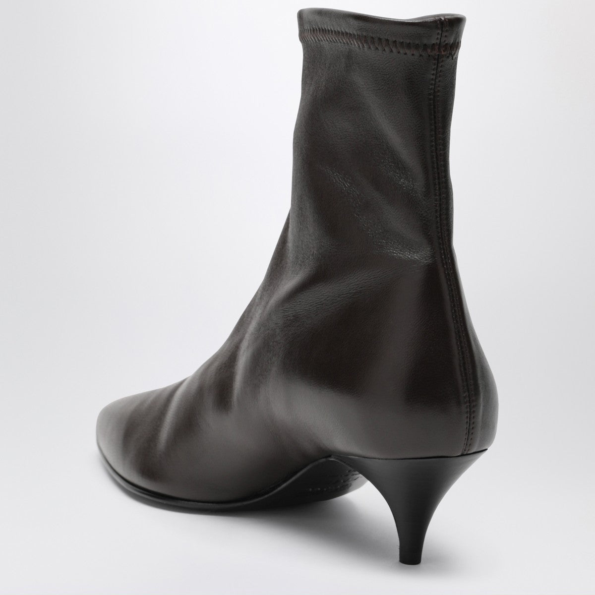 A.EMERY A.EMERY The Ophelia ankle boots in brown leather