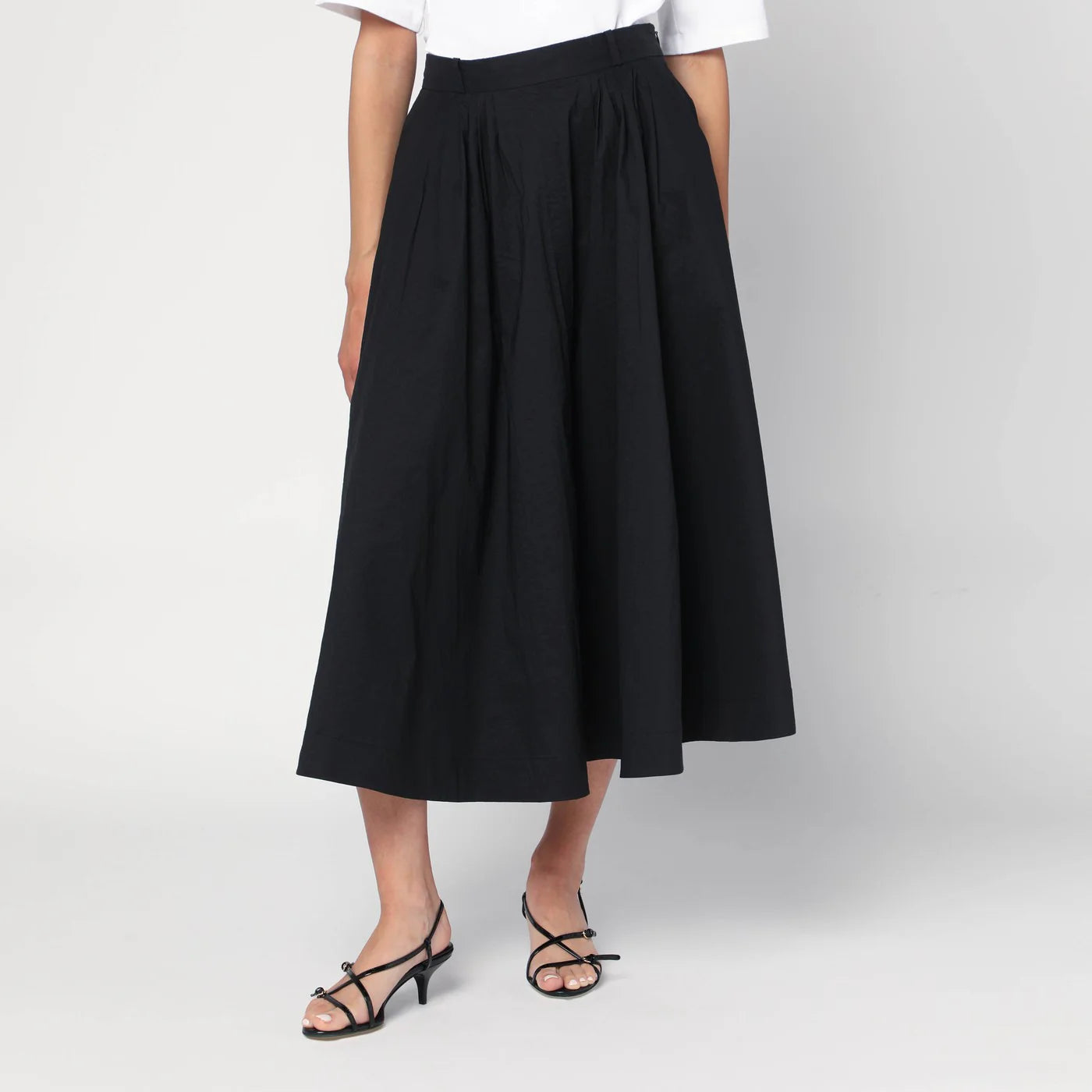 MKDT Studio Novo pleated skirt in black
