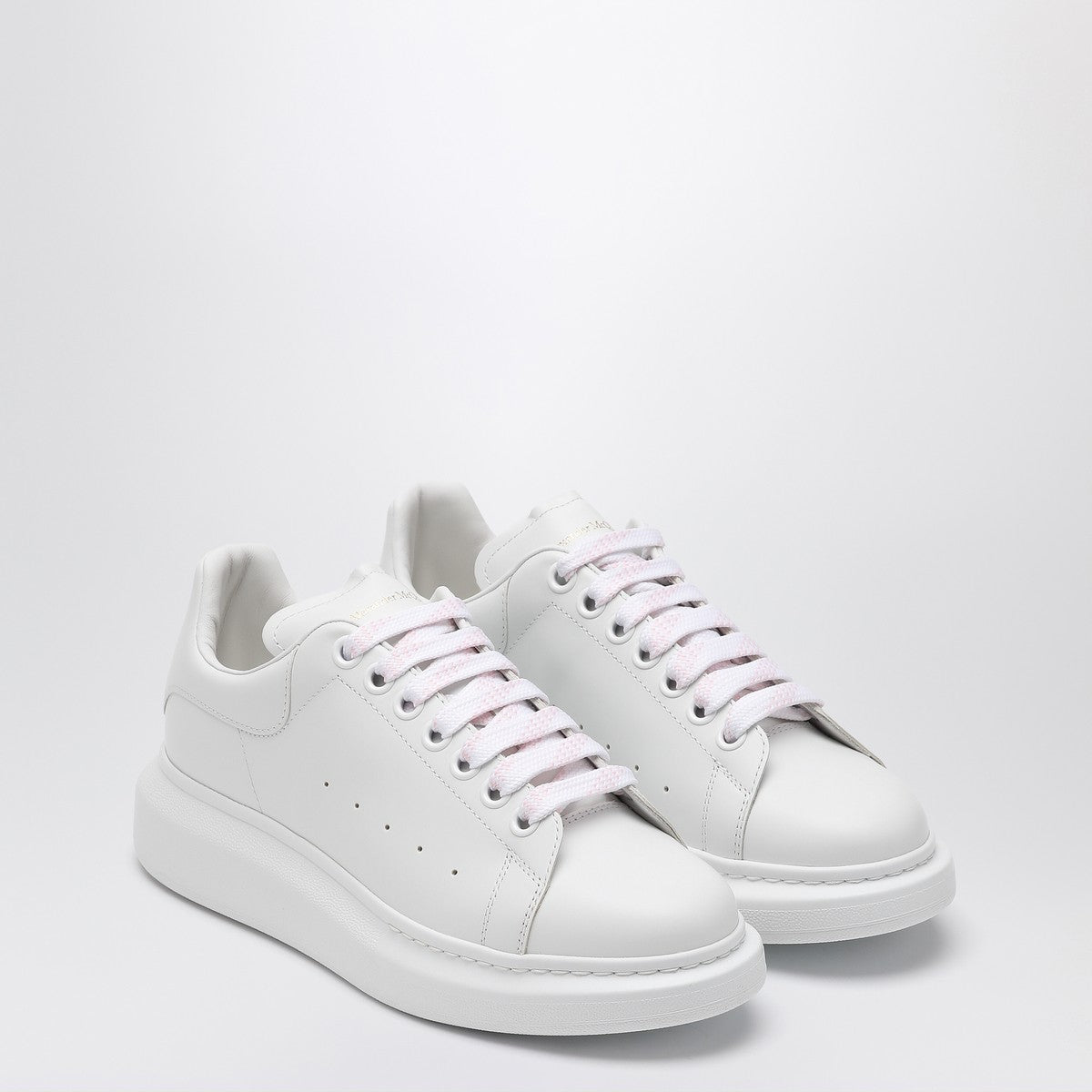 Alexander Mcqueen Alexander McQueen White Oversized sneakers