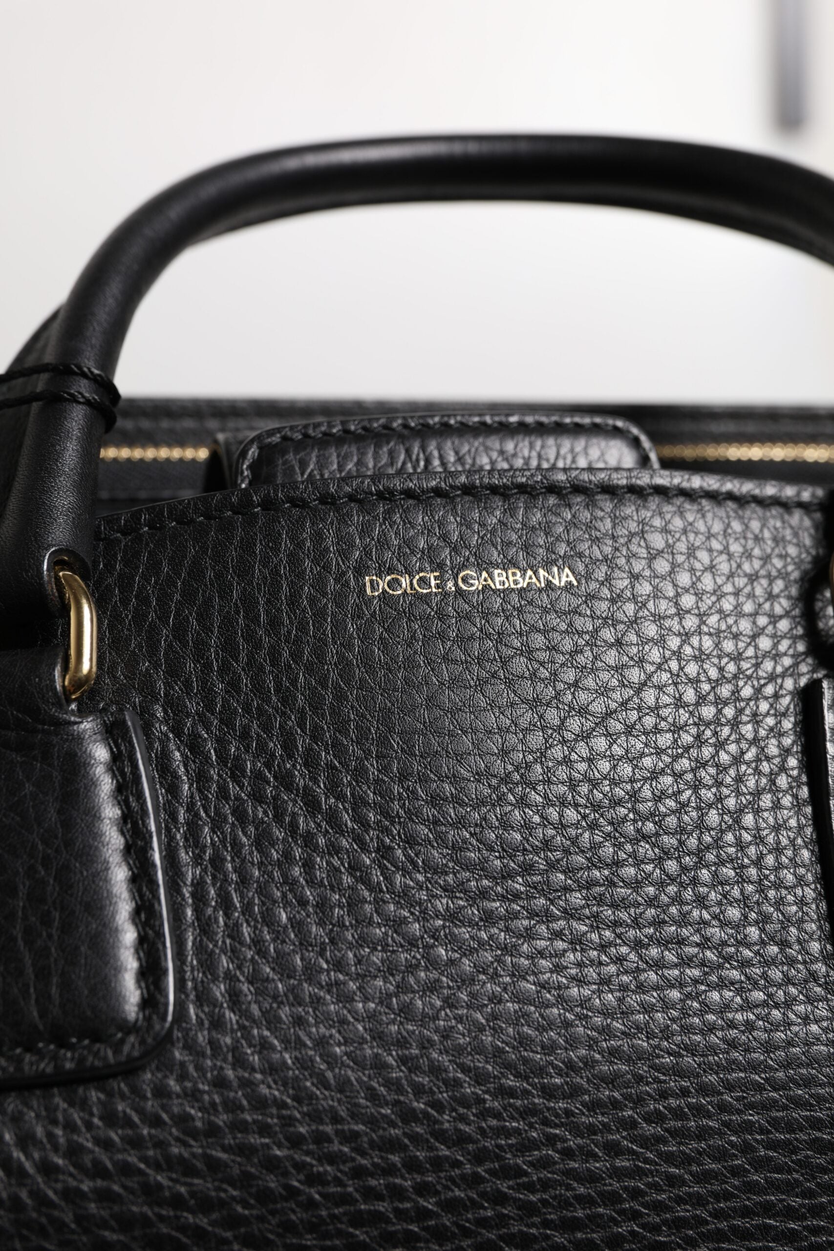 Black Calf Leather Logo Plaque Shoulder Handbag Bag