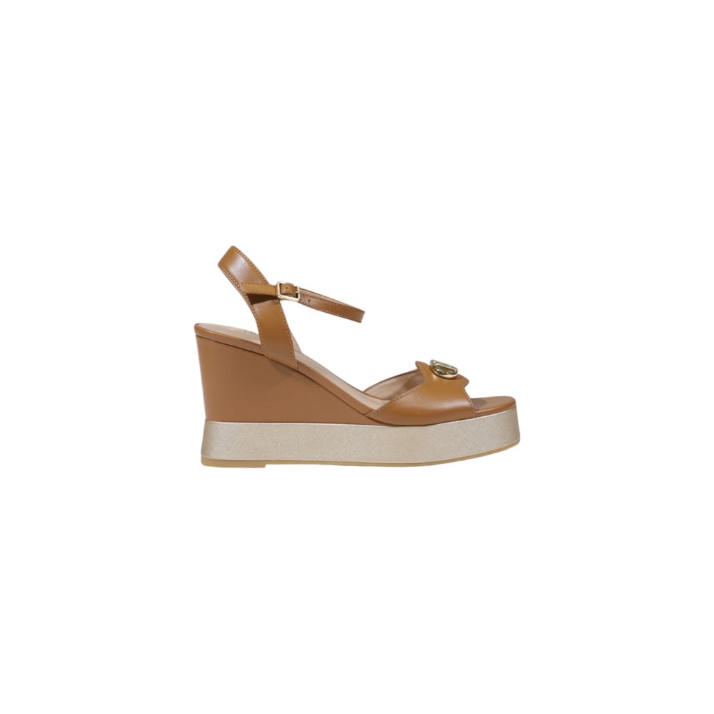 Beige Leather Sandal