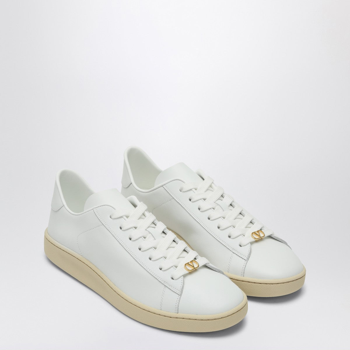 Valentino Garavani Valentino Garavani White leather Royco sneakers