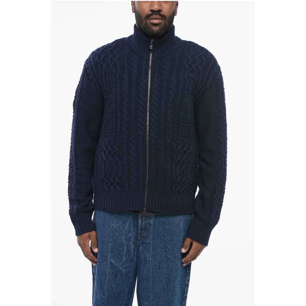 Virgin Wool Zip-up Pullover with Cable Knit Design