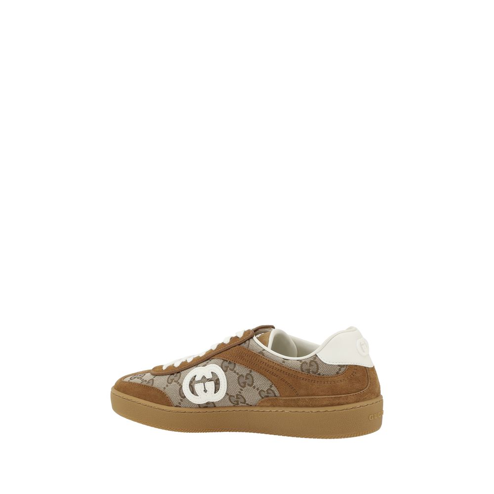 حذاء رياضي بنقشة GG من Gucci
