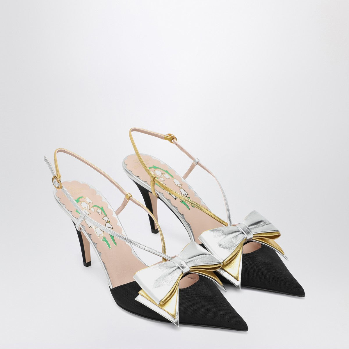 Valentino Garavani Valentino Garavani Slingback Bowow pumps black with bow