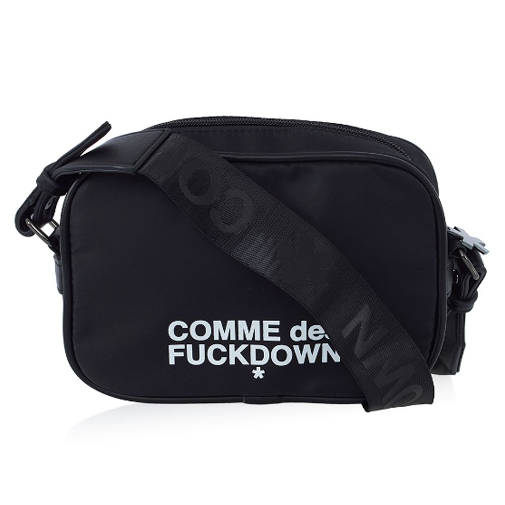 حقيبة كروس بودي من البوليستر باللون الأسود من Comme Des Fuckdown