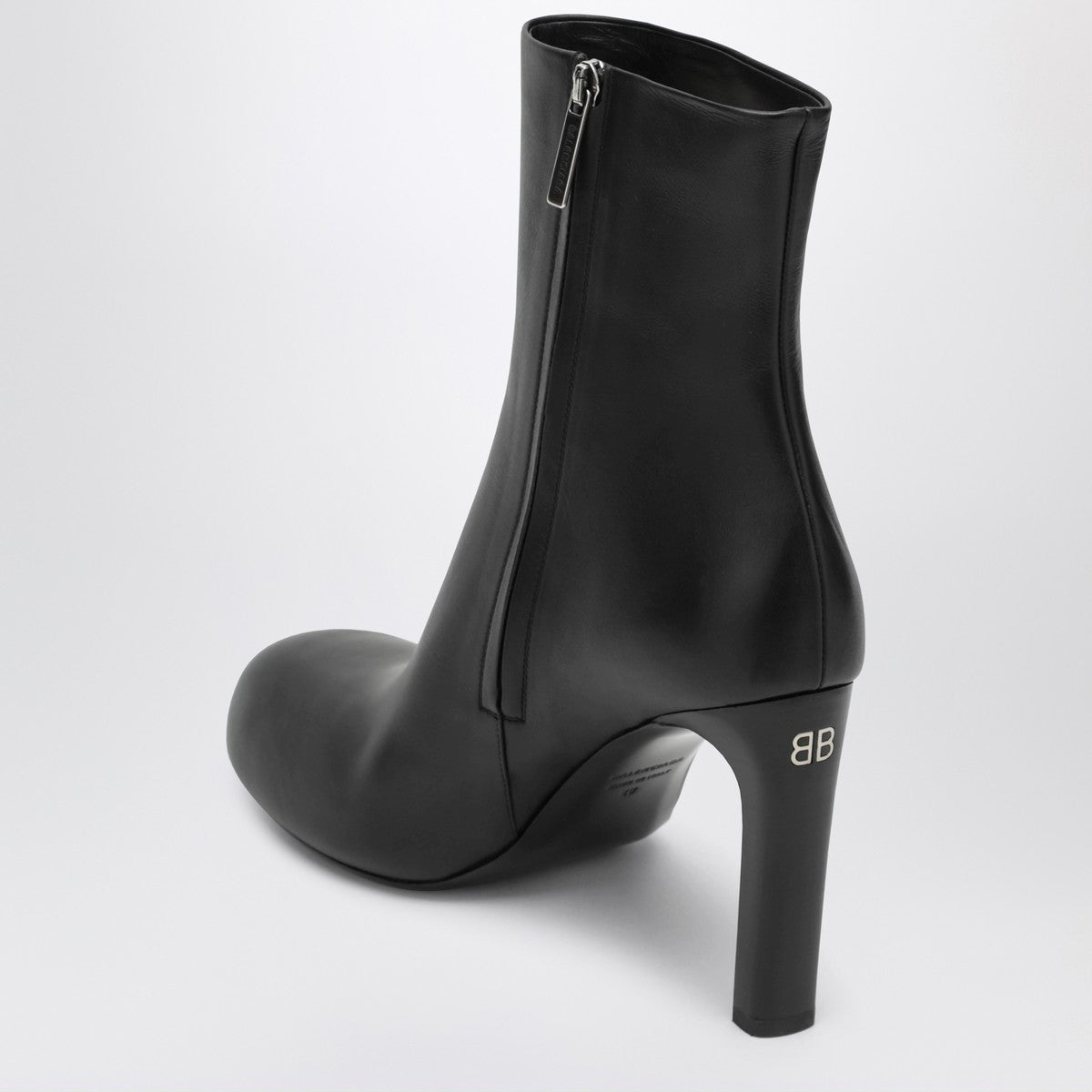 Balenciaga Balenciaga Black Fargo ankle boots in leather