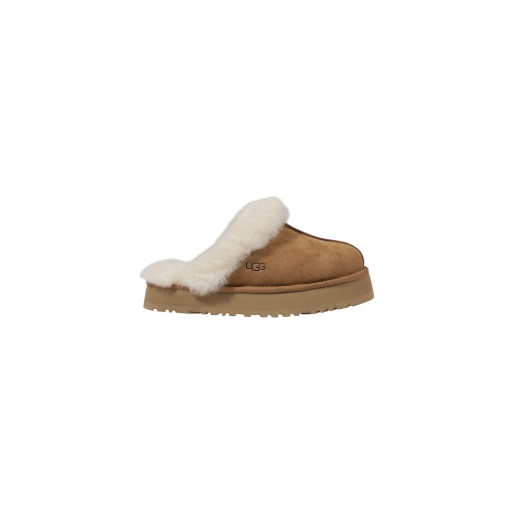 شبشب UGG من الجلد المدبوغ باللون البيج
