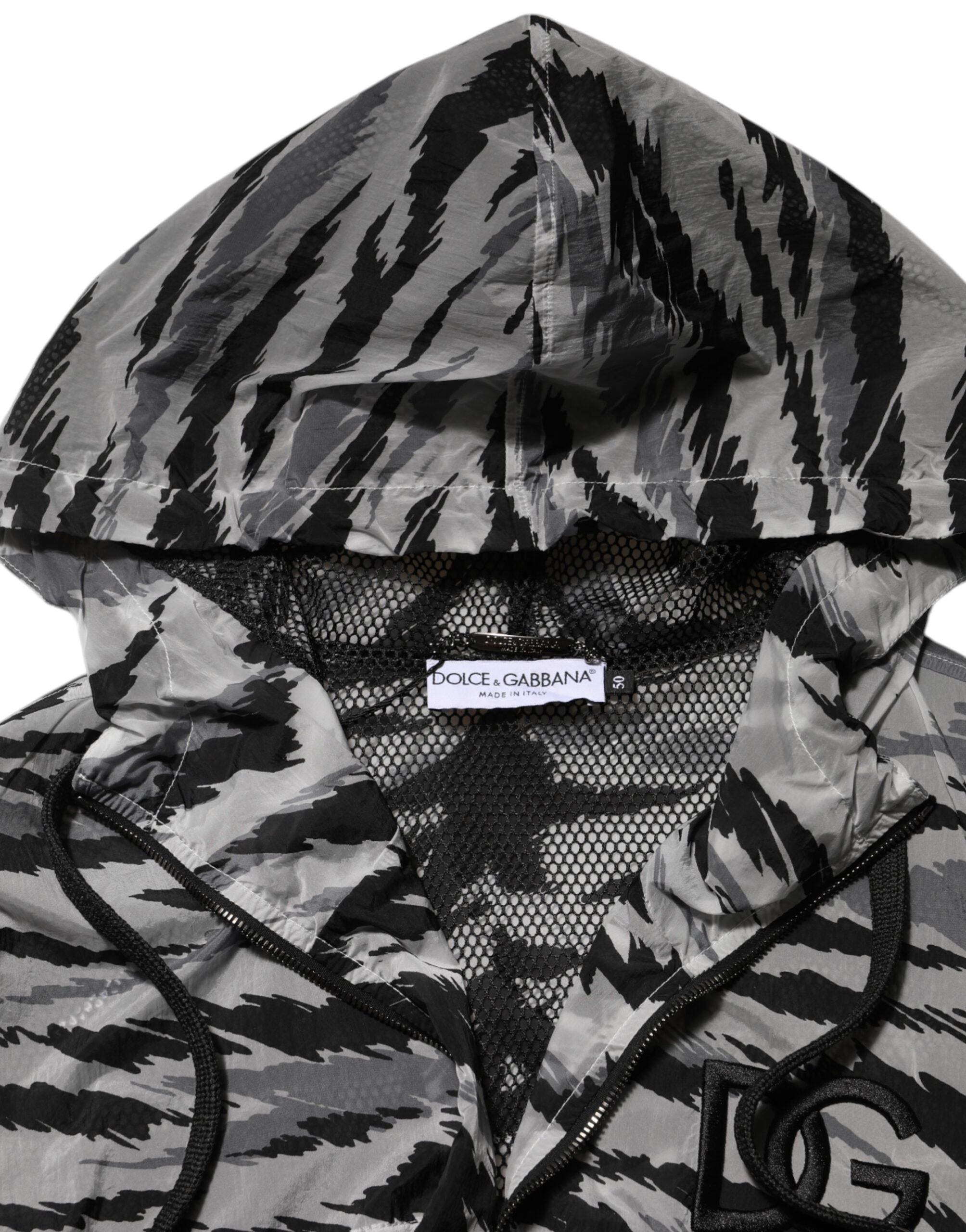 جاكيت سويت شيرت رمادي مموه بغطاء رأس من دولتشي آند غابانا