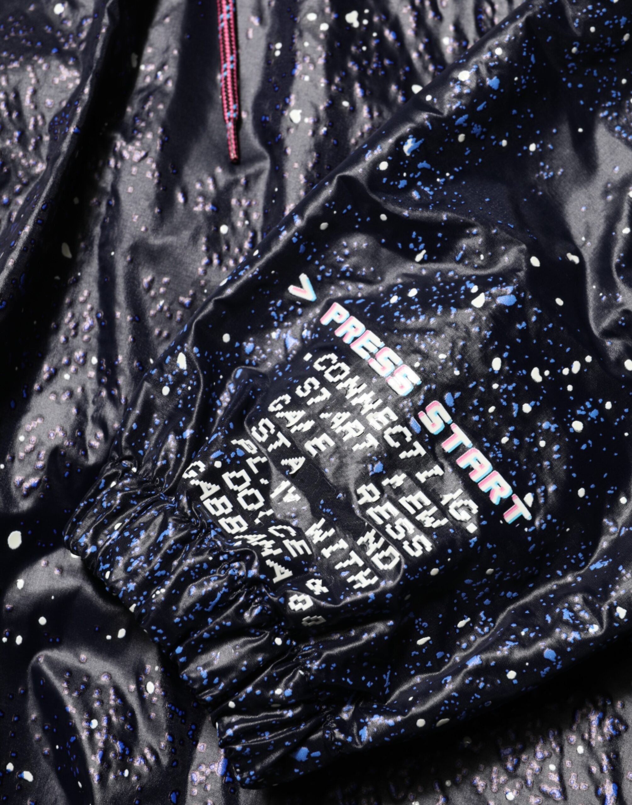 سويت شيرت رجالي بقلنسوة من دولتشي آند غابانا أزرق من مجموعة D&amp;G Game