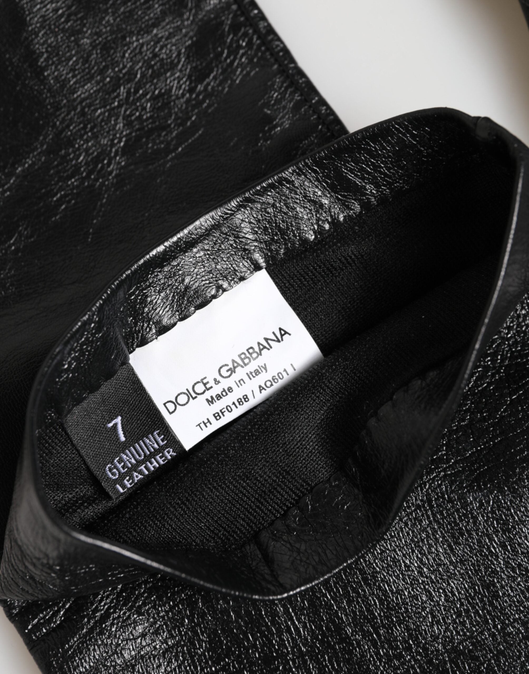 قفازات دولتشي آند غابانا سوداء من البوليستر بطول الكوع