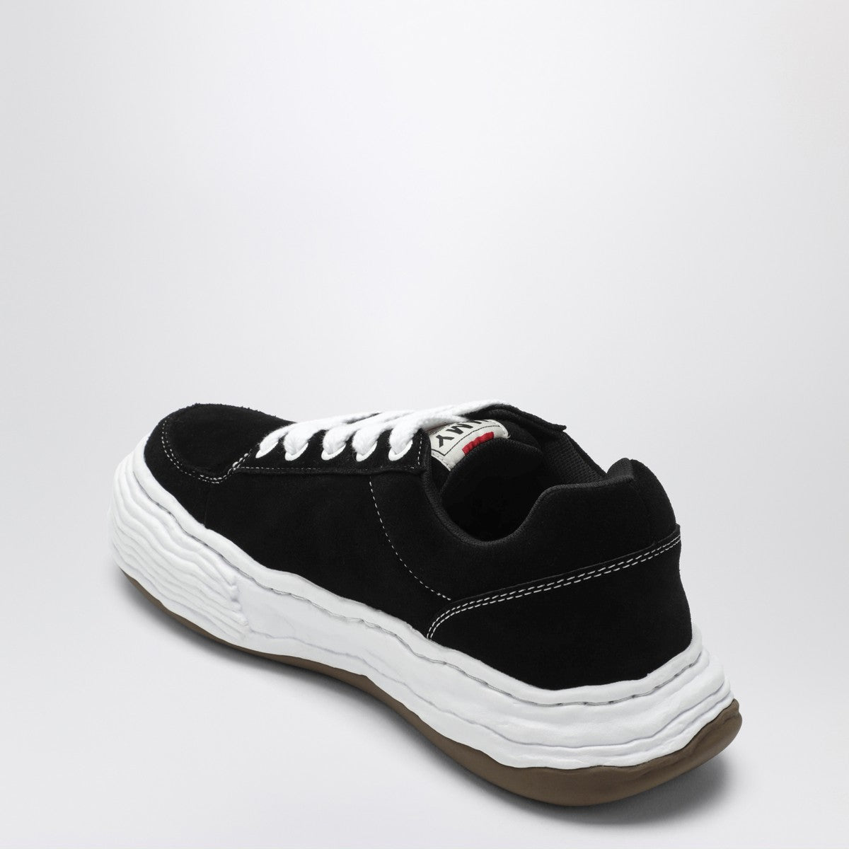 Maison MIHARA YASUHIRO Maison MIHARA YASUHIRO Black Oliver sneakers in suede
