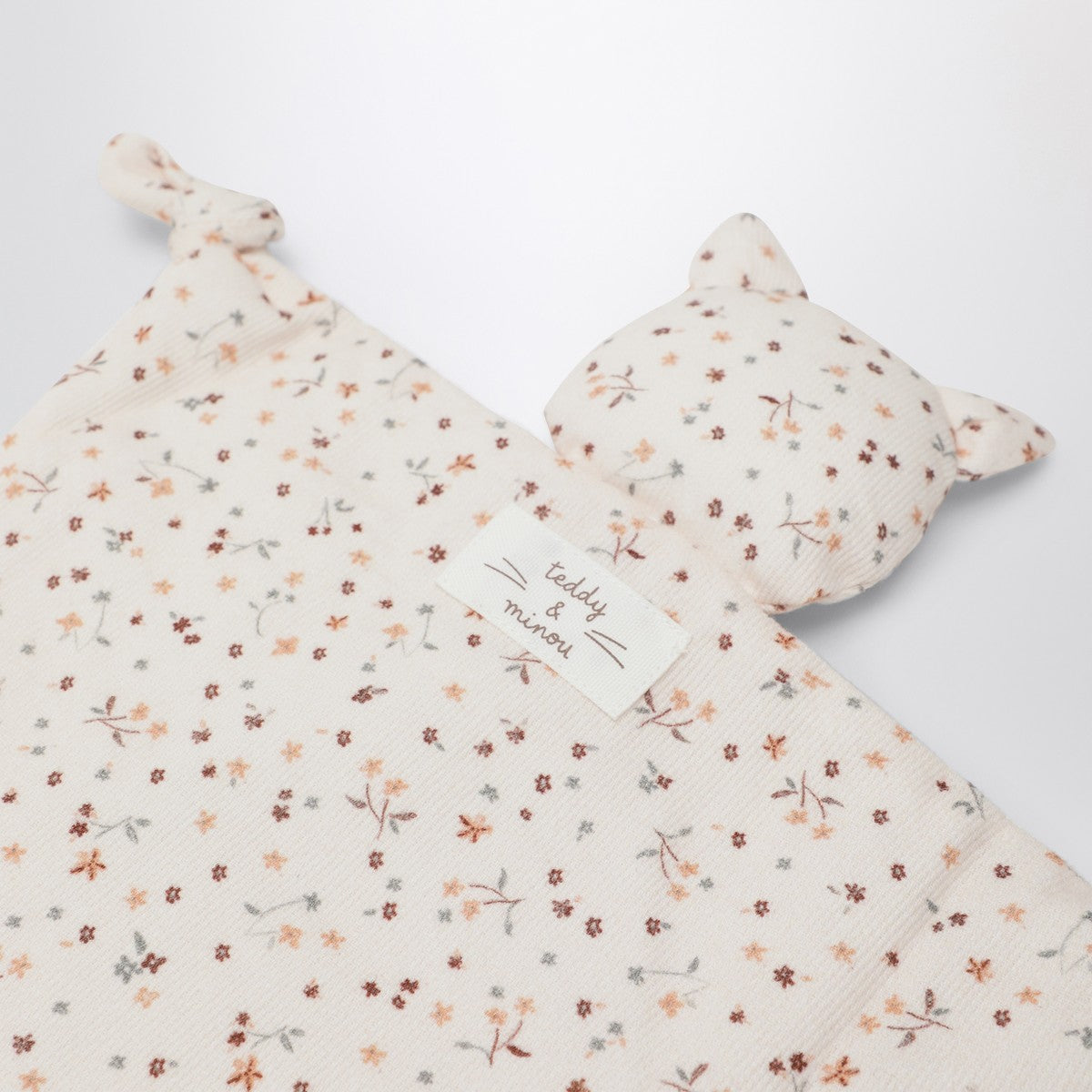 Teddy & Minou Teddy & Minou Cream floral doudou with kitten