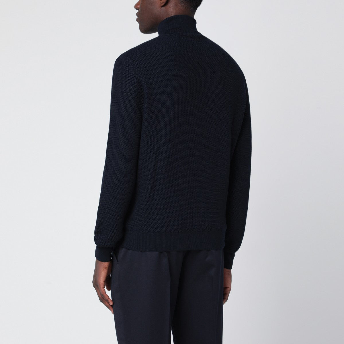 Tagliatore Tagliatore Blue wool turtleneck sweater