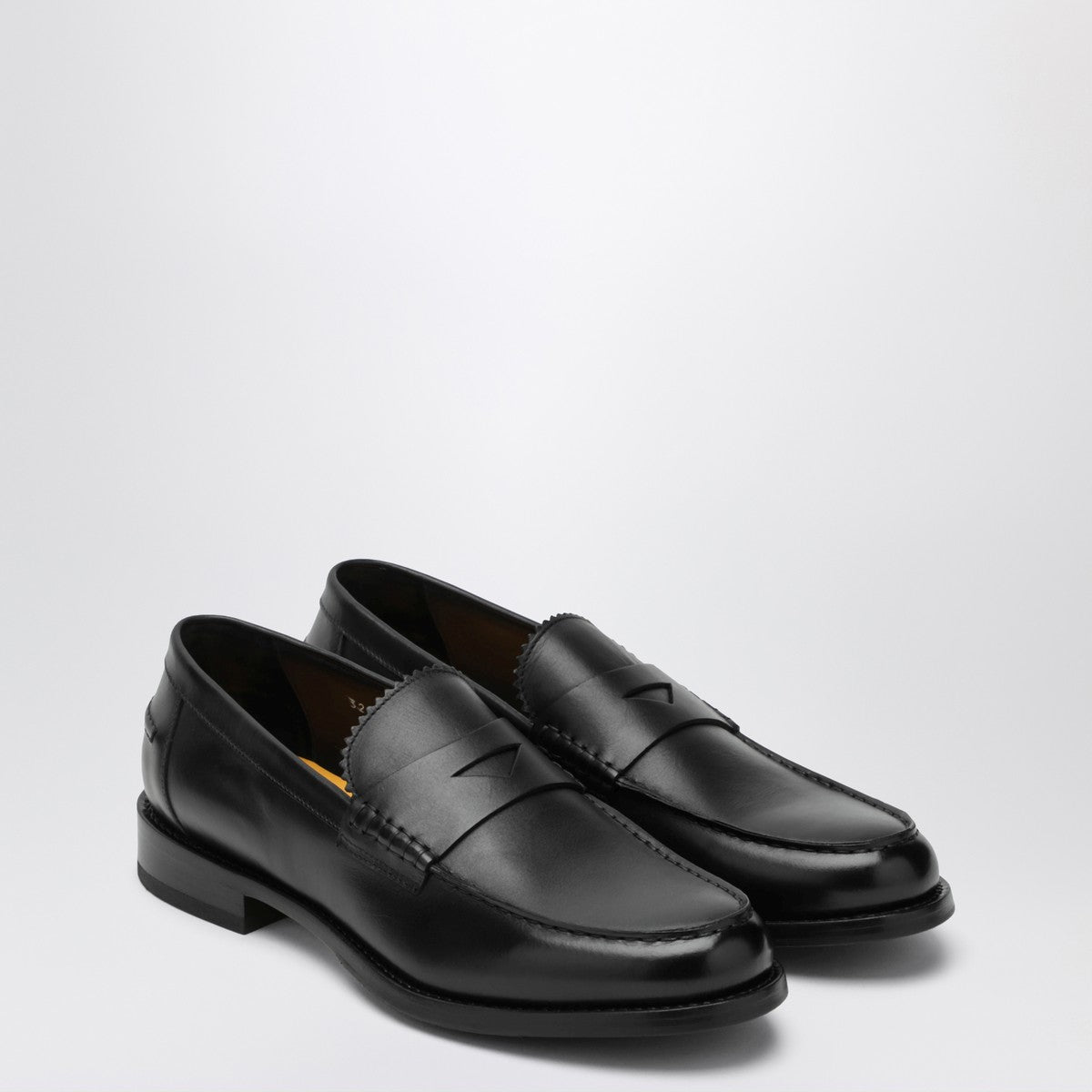 Doucal''s Doucal''s Loafers in Black Leather